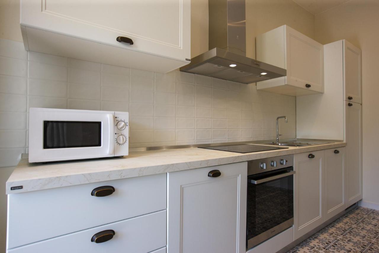 Villa Rachel Интра Екстериор снимка